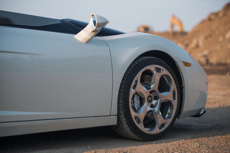 Детали экстерьера Lamborghini Concept S 2005 года  (фото 17 из 46)
